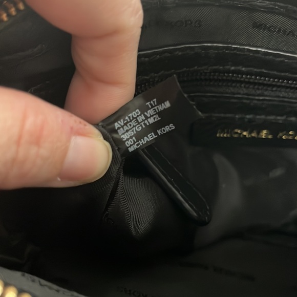 Michael Kors Mitchell Black Crossbody - Picture 11 of 12